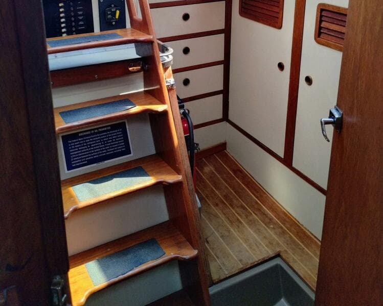 1981 C&C Landfall 35