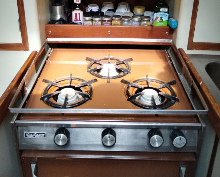 1981 C&C Landfall 35