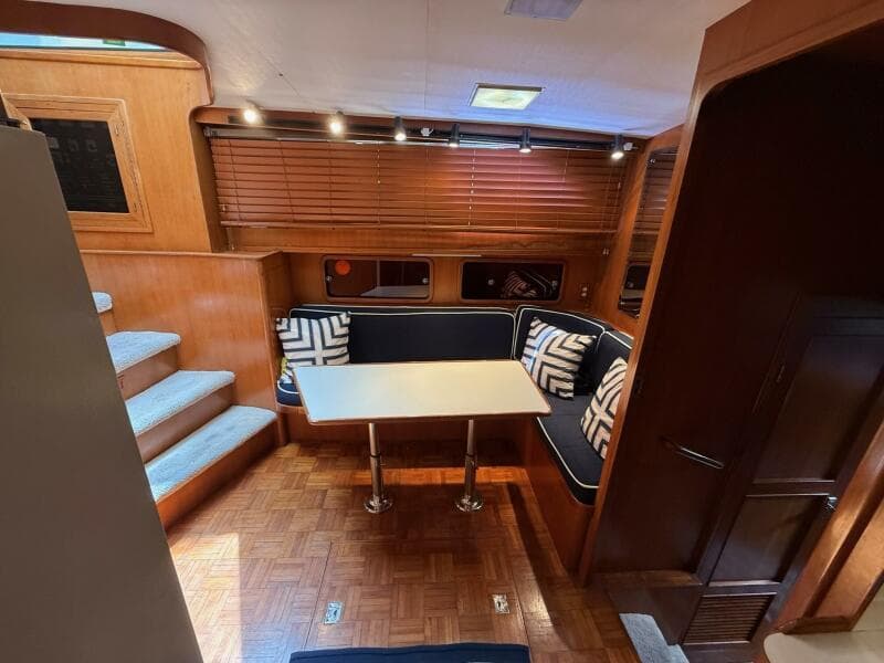 1989 Jefferson Marquessa 52