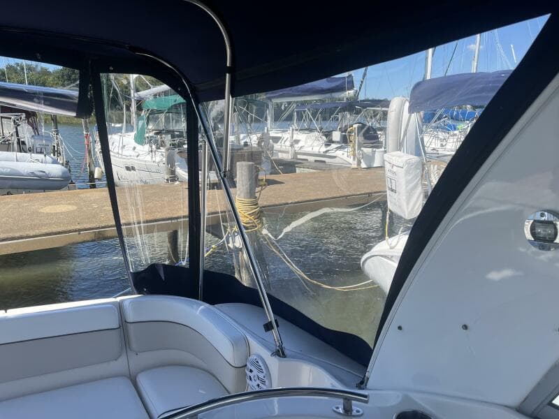 2007 Rinker 320 Express
