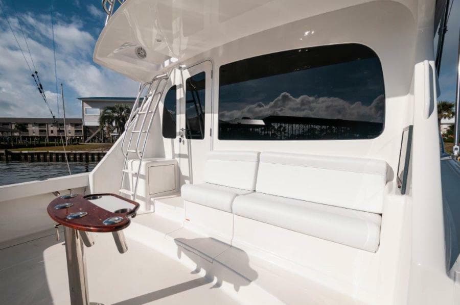 2012 Viking 42 Convertible  Cockpit 3