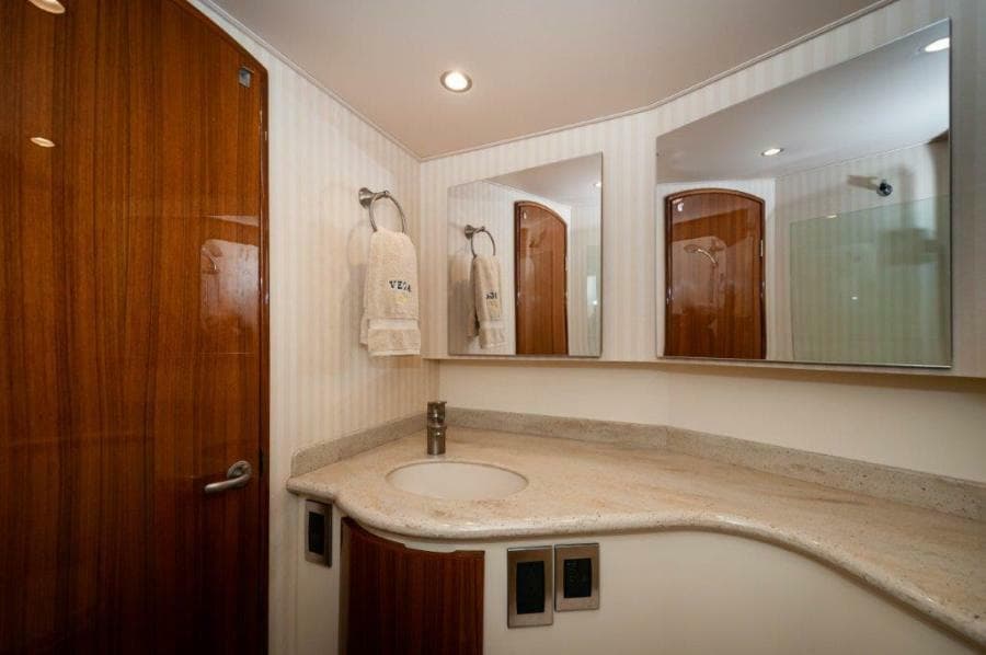 2012 Viking 42 Convertible  Master Head 2