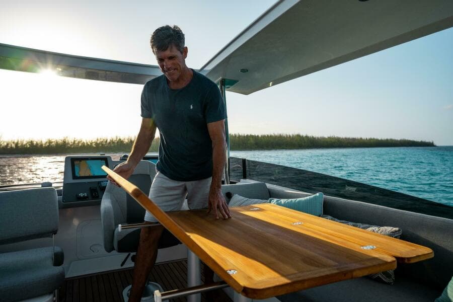 2026 Beneteau Swift Trawler 48