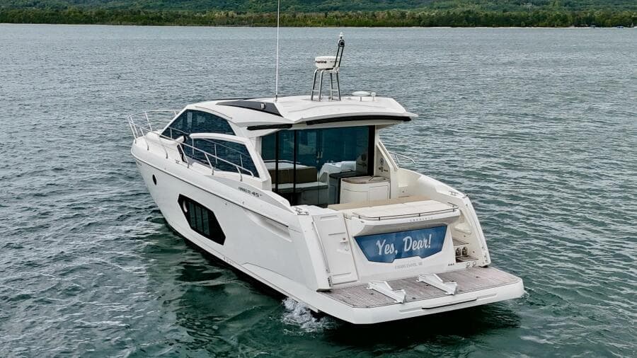 2016 Absolute 45 Sport Yacht