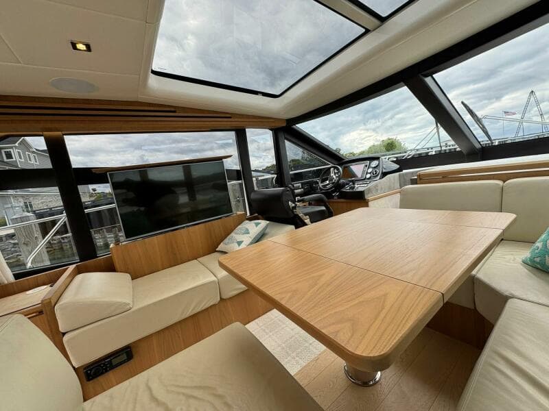 2016 Absolute 45 Sport Yacht