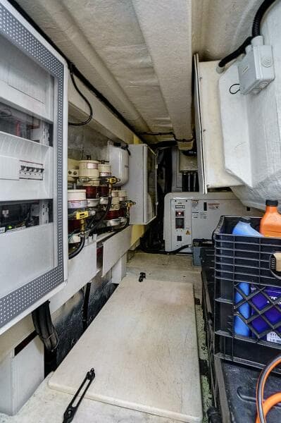 2021 Fairline Squadron 68