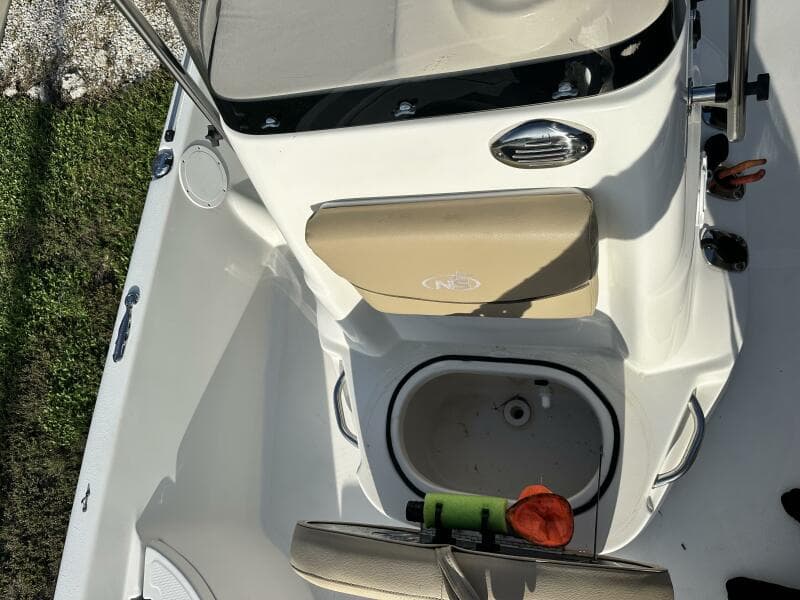 2020 NauticStar 2140 Sport Shallow Bay