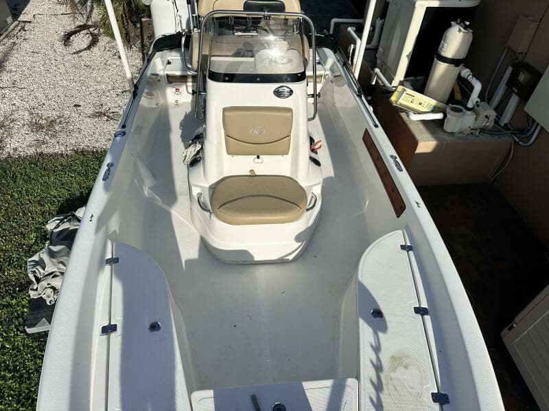 2020 NauticStar 2140 Sport Shallow Bay