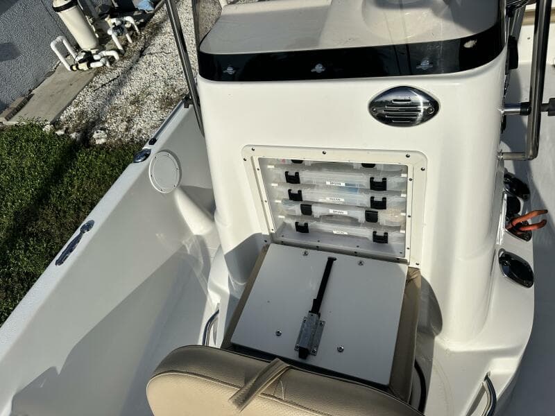 2020 NauticStar 2140 Sport Shallow Bay