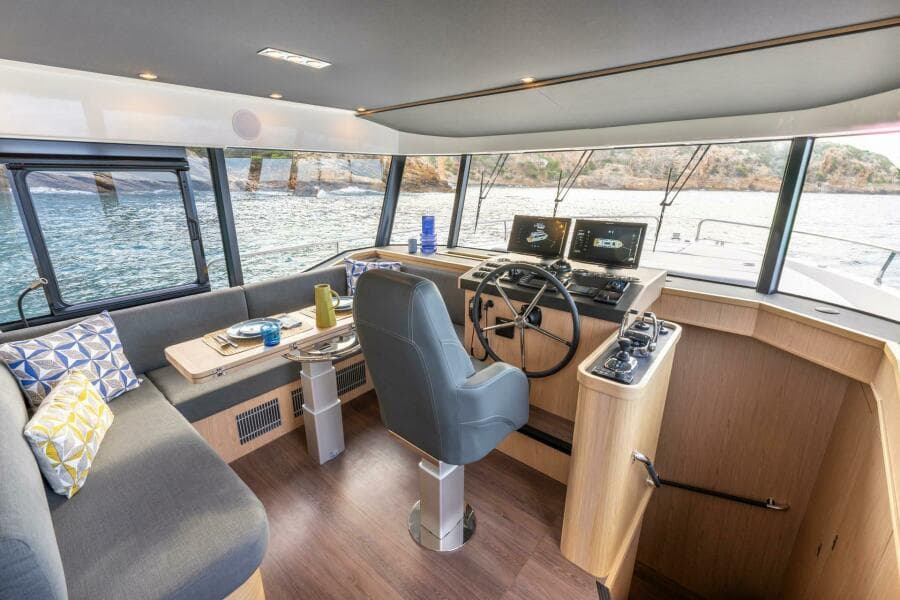 2026 Beneteau Swift Trawler 54