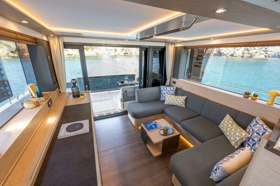 2026 Beneteau Swift Trawler 54