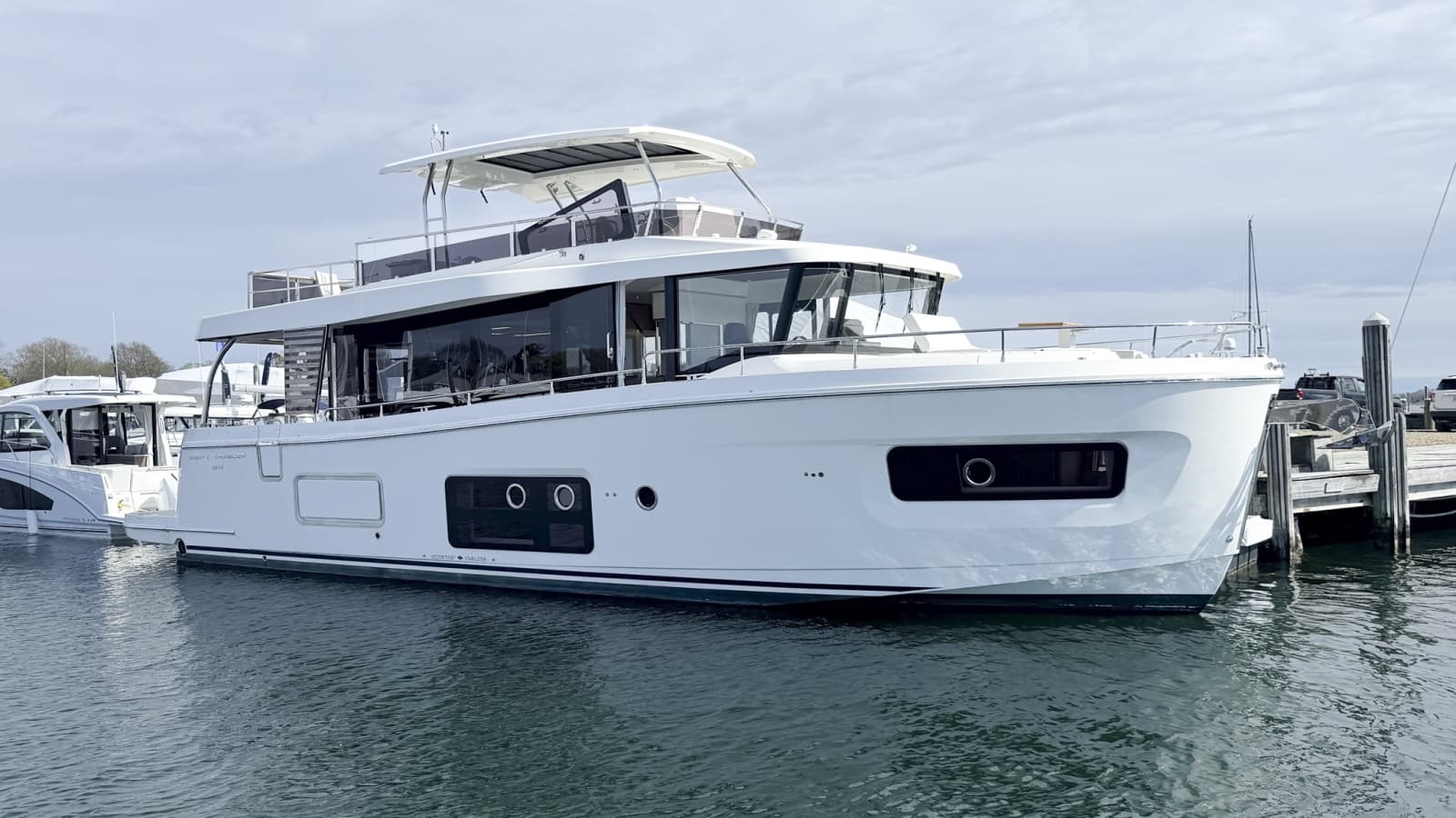 2026 Beneteau Swift Trawler 54 - Photo 1