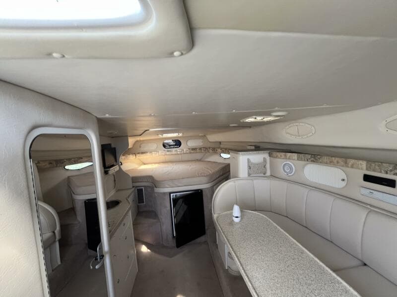 2000 Rinker Fiesta Vee 340