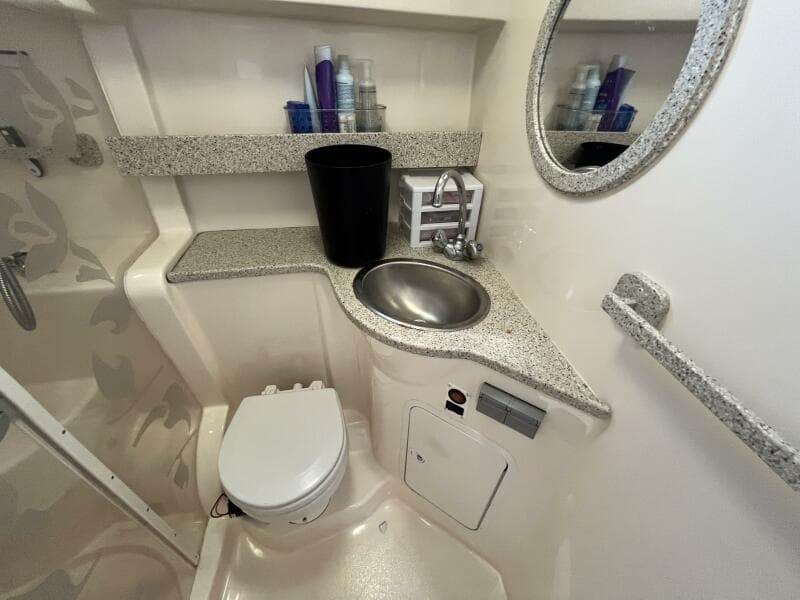 2000 Rinker Fiesta Vee 340