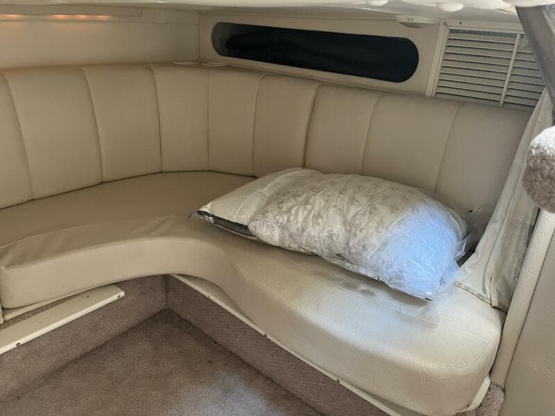 2000 Rinker Fiesta Vee 340