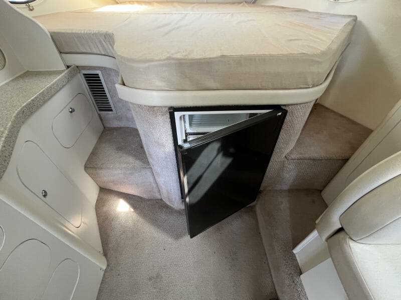 2000 Rinker Fiesta Vee 340