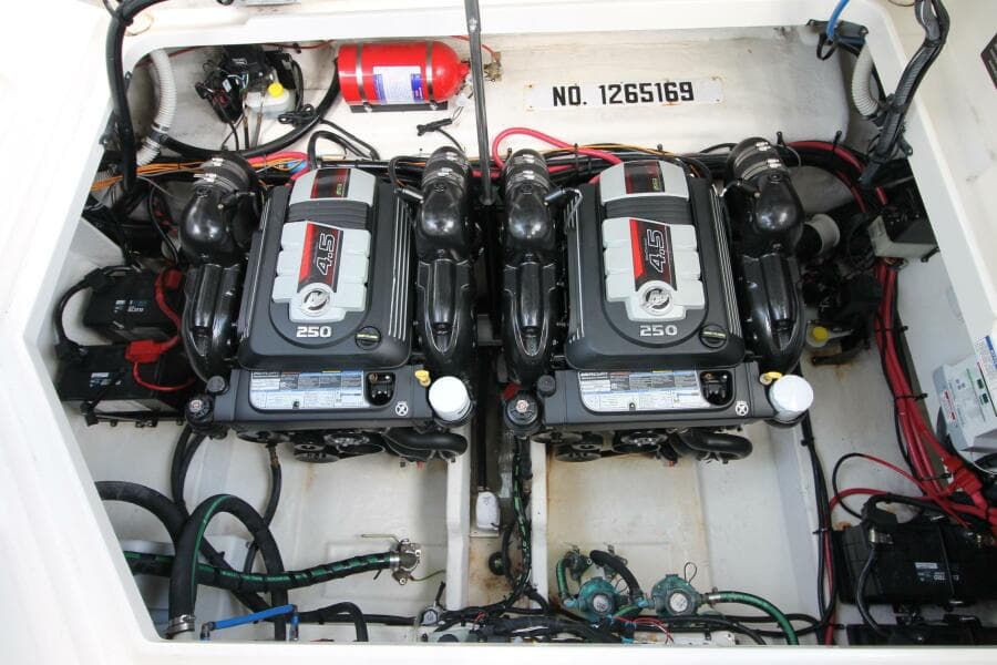 2015 Sea Ray 310 Sundancer