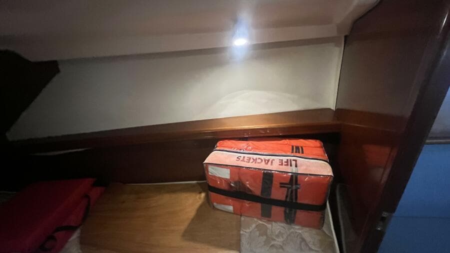 2006 Beneteau Oceanis 323