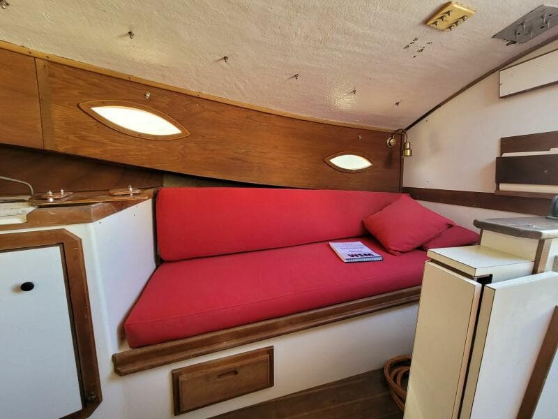 1983 Classic 21' Catboat - Photo 8