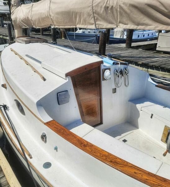 1983 Classic 21' Catboat - Photo 11