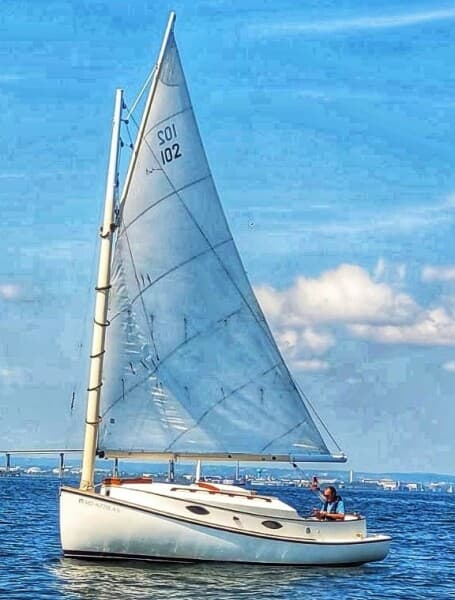 1983 Classic 21' Catboat - Photo 1