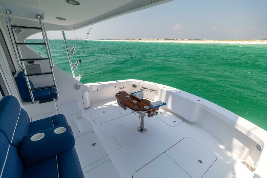 2008 Hatteras 60 Convertible  Cockpit 2