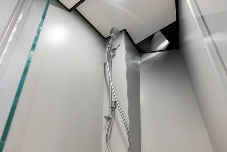 2025 Wally Wallywhy 100