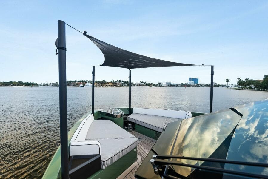 2025 Wally Wallywhy 100