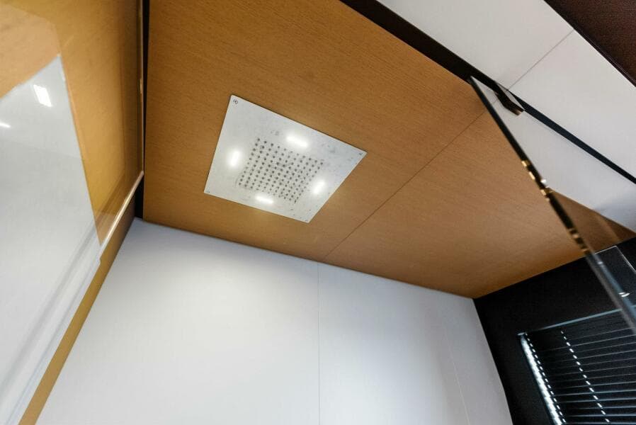 2025 Wally Wallywhy 100