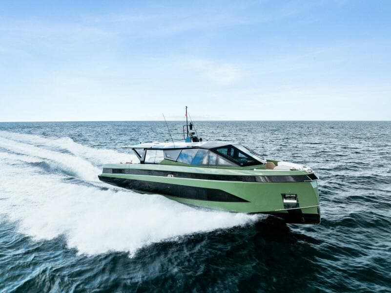 2025 Wally Wallywhy 100