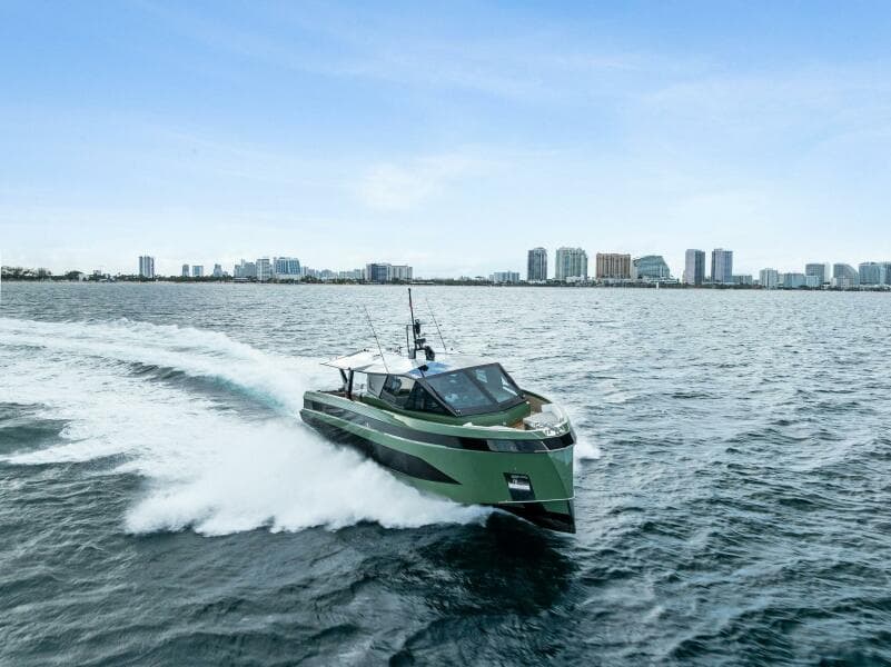 2025 Wally Wallywhy 100