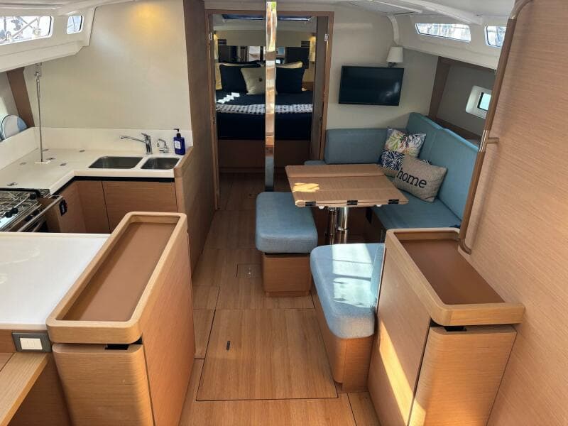 2021 Jeanneau Sun Odyssey 440