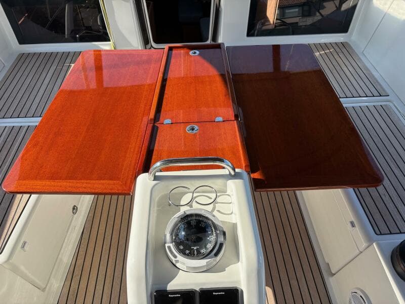 2021 Jeanneau Sun Odyssey 440