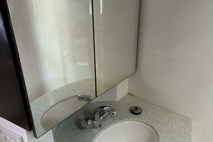 2016 Regal 35 Sport Coupe