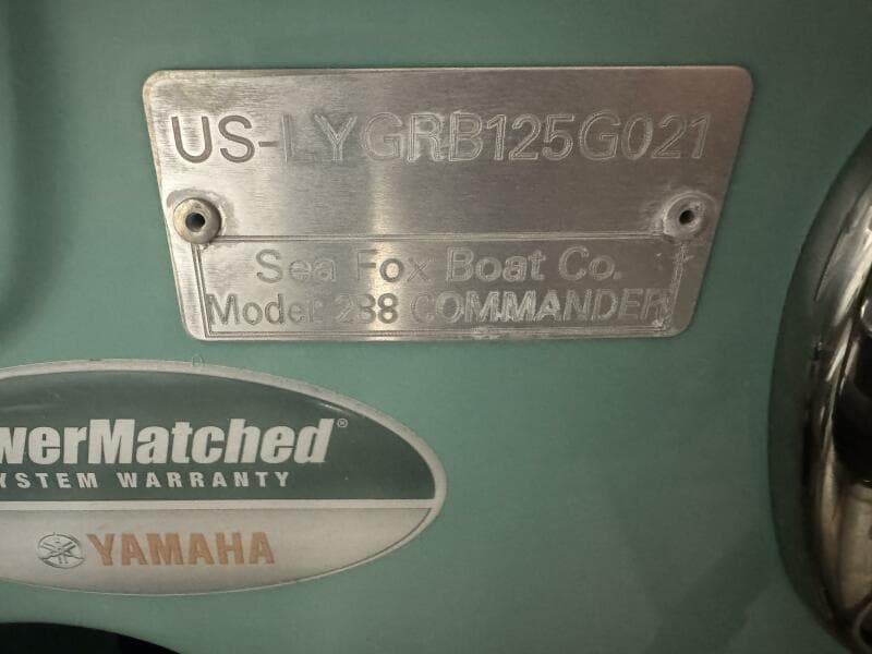 2021 Sea Fox 288 COMMANDER