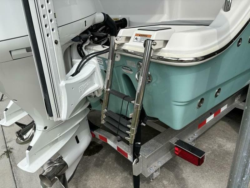 2021 Sea Fox 288 COMMANDER