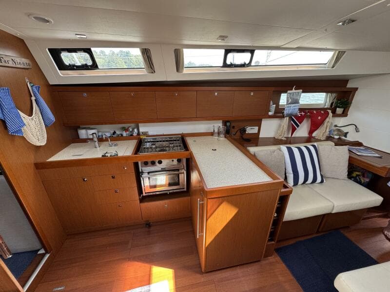 2013 Beneteau Oceanis 45