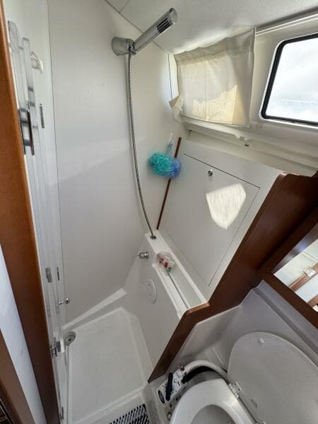 2013 Beneteau Oceanis 45