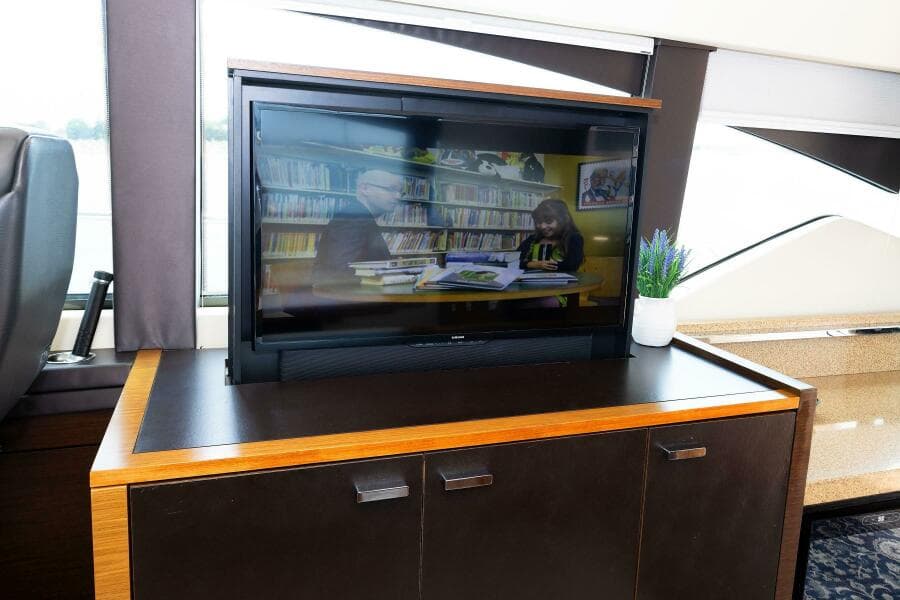 2014 Tiara Yachts 5000 Express