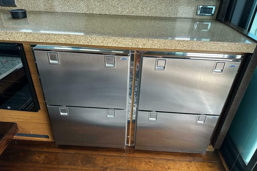 2014 Tiara Yachts 5000 Express