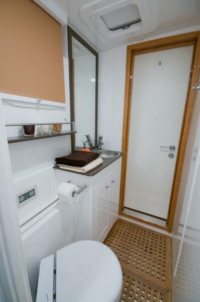 09 Head Sunreef 62 Charlotte Interior 2512 1