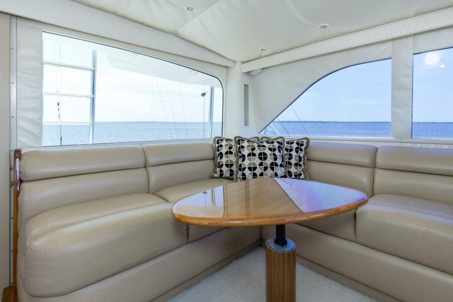 2007 64 Viking Enclosed Bridge Reel Blues Bridge (1)