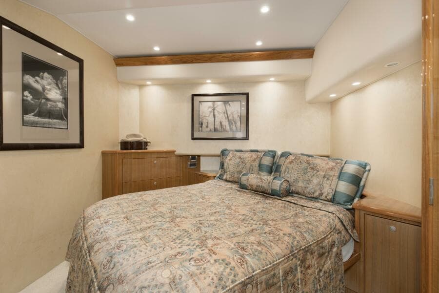 2007 64 Viking Enclosed Bridge Reel Blues Primary Stateroom