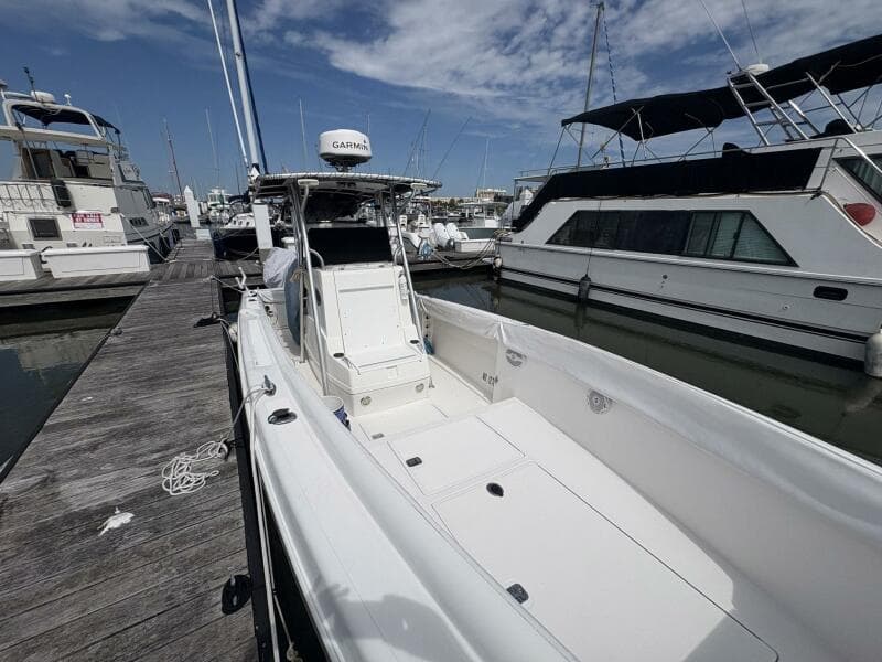 1998 Dakota 320 Open Fisherman