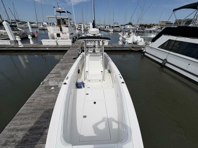 1998 Dakota 320 Open Fisherman