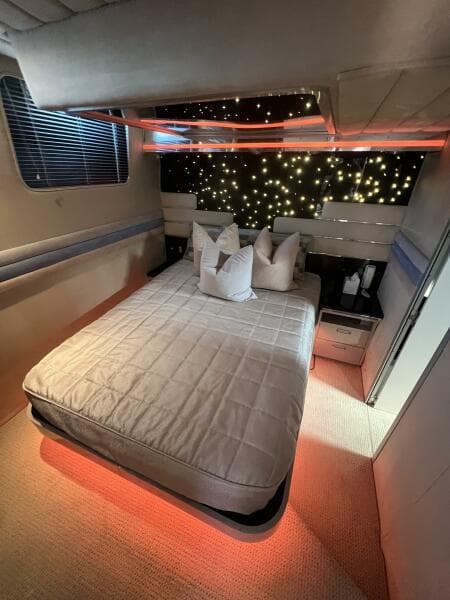 1990 Tempest 60 Express - FANTOM