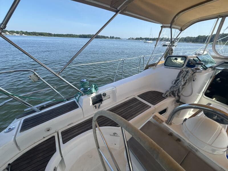 2004 Beneteau 423