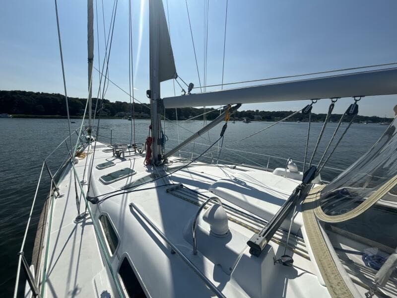 2004 Beneteau 423