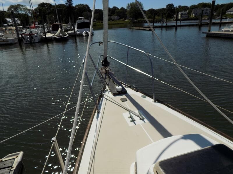 1981 Cape Dory  - Photo 4