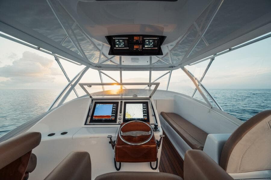 2016 F&S 40 Open Express